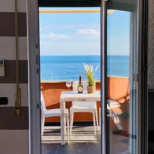 Gemera , Monterosso al Mare Italy