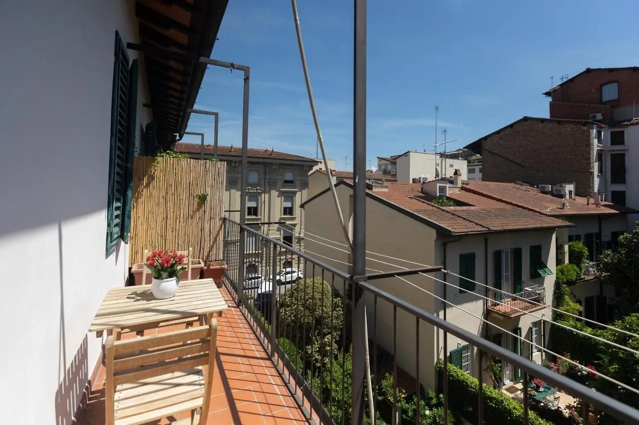Farina 14 Apartment Florence Italy